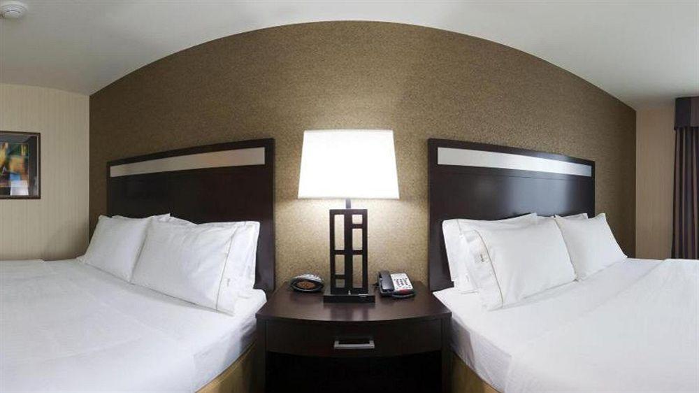 Holiday Inn Express And Suites Limerick - Pottstown By Ihg Ngoại thất bức ảnh