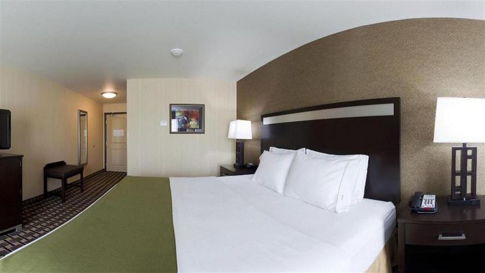 Holiday Inn Express And Suites Limerick - Pottstown By Ihg Ngoại thất bức ảnh